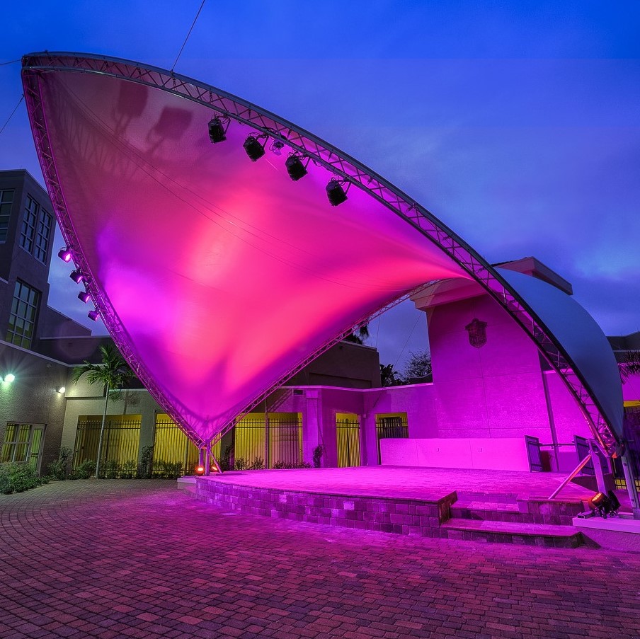 veterans plaza amphitheater